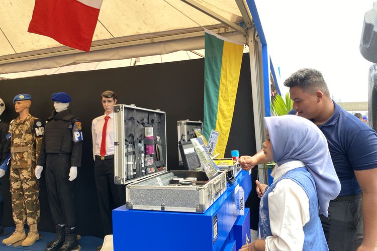 Ada Koper Berisi Alat Olah TKP di Stan POMAL TNI Fair, Pengunjung Bisa Lihat Langsung