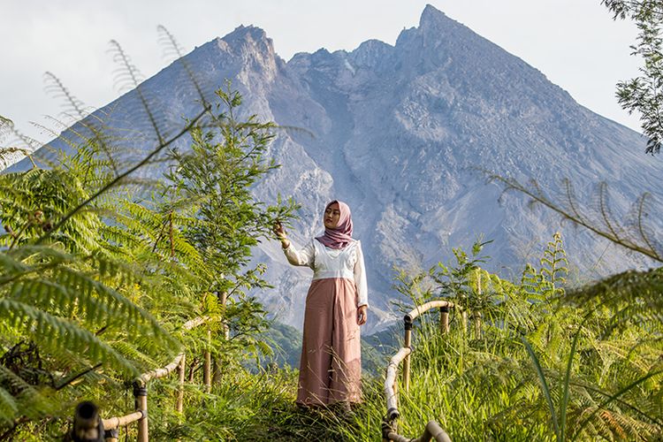 The top of Mount Merapi is seen so close to the Kali Talang tourist attraction, Klaten, Central Java.