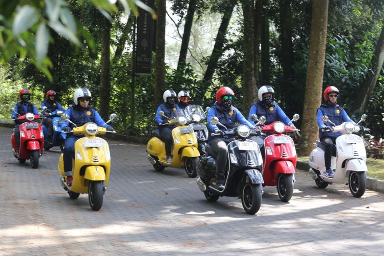 Menjajal Vespa GTS Super 150 terbaru