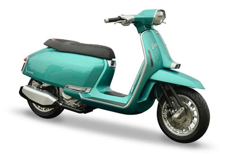 Motor konsep Lambretta G325 Special atau G-Special di EICMA 2019 di Milan, Italia