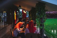 Paddi Cafe Cirebon, Ngopi dengan Pemandangan Sawah yang Manjakan Mata