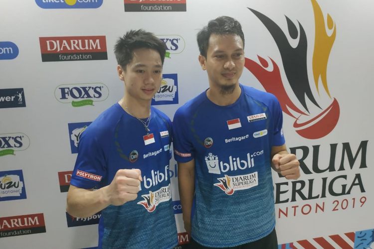 Pasangan ganda putra PB Djarum Kudus, Mohammad Ahsan (kanan) dan Kevin Sanjaya Sukamuljo.