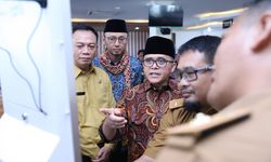 Kunjungi MPP Kabupaten Cirebon, Menpan-RB Dorong Layanan Berdampak dan Tidak Berbelit