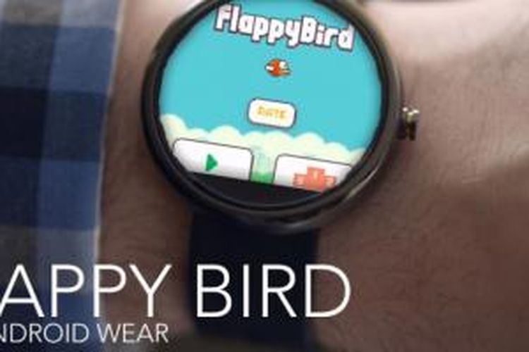 Flappy Bird berjalan di jam tangan pintar Android Wear Motorola Moto 360