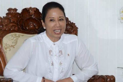 Menteri BUMN Rini Soemarno Dilaporkan ke Polisi