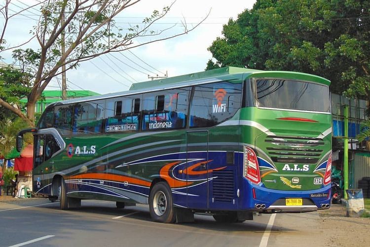 Bus AKAP Sumatra