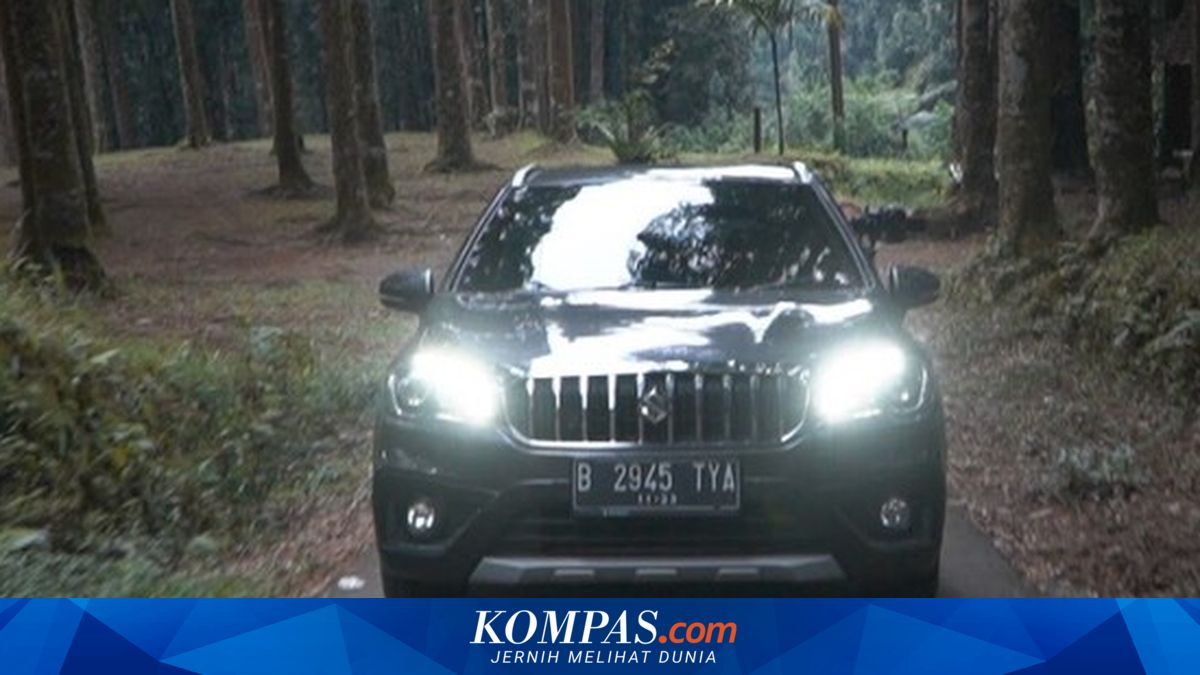 Cara Benar Pakai Lampu Jauh Mobil Saat Malam