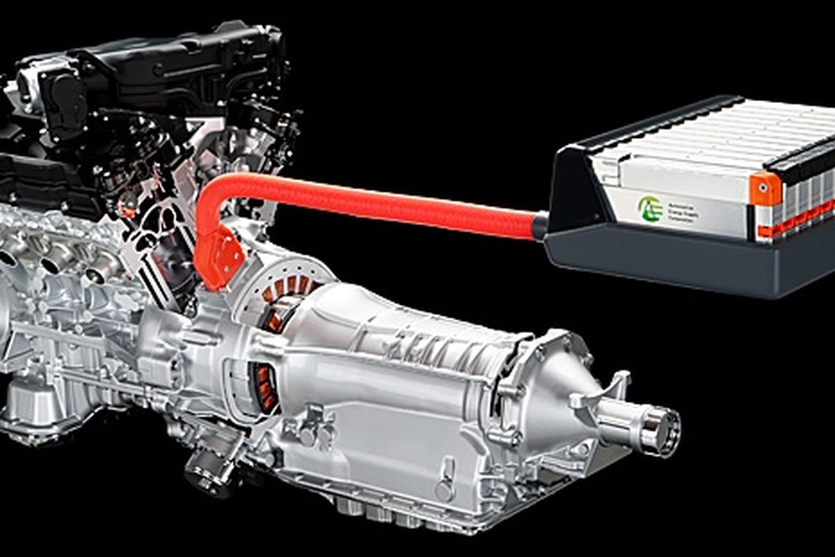 Teknologi hibrida paralel satu motor dua kopling yang dikembangkan Nissan