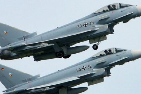 Sedang Menjalankan Misi, 2 Jet Tempur Eurofighter Jerman Bertabrakan di Udara