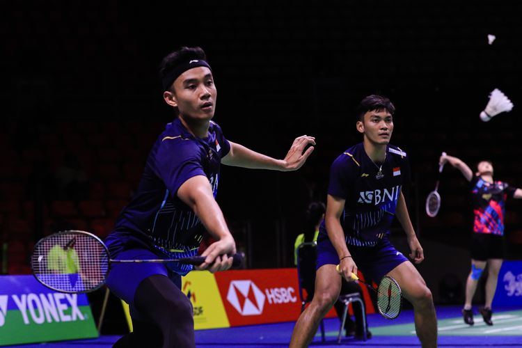 Muhammad Shohibul Fikri/Bagas Maulana saat bertanding pada babak 32 besar Thailand Open 2023 di Indoor Stadium Huamark, Rabu (30/6/2023). Terkini, Fikri/Bagas melaju ke semifinal Thailand Open 2023. 
