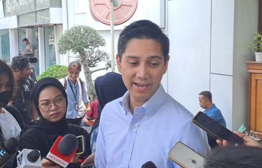 Wakil Ketua Umum Partai Gerindra Budi Djiwandono saat ditemui di RSPAD, Jakarta, Kamis (26/10/2023). 