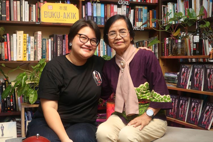 Di Balik Kisah Katri, Novel dari Keluarga Penyintas Tragedi 1965...