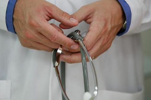 Dokter RS Kota Tangerang Selatan Tolak Dokter Asing 