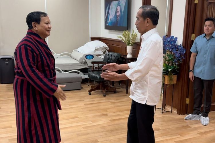Prabowo Subianto telah menjalani operasi cedera kaki minggu lalu. 