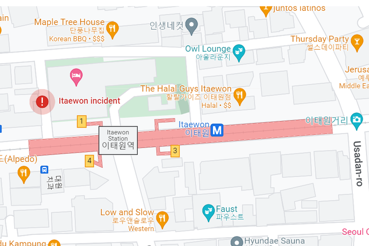 Google Maps menandai area Yongsan-gu dengan warna merah setelah tragedi Itaewon. Tampak dari Google Maps, daerah itu memiliki beberapa gang sempit yang diduga disesaki ratusan ribu orang saat malam kejadian.