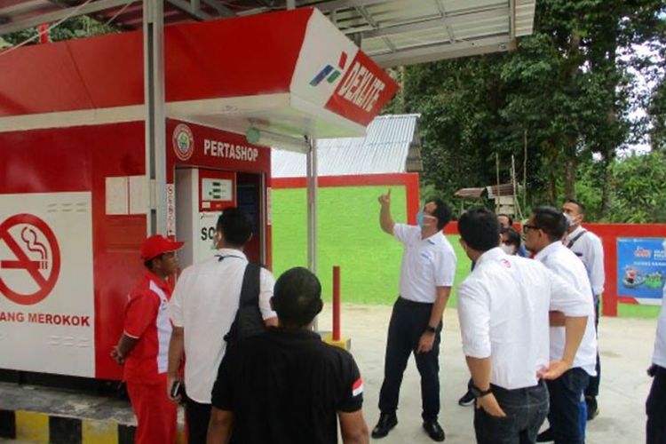 Komisaris Utama Pertamina Basuki Tjahaja Purnama lakukan peninjauan langsung ke Belitung untuk memastikan kelancaran distribusi BBM dan LPG di wilayah Belitung.
