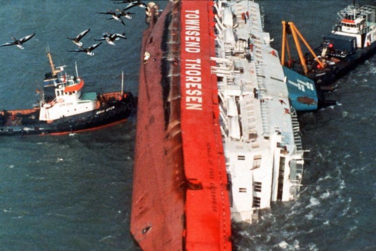 Kapal Herald of Free Enterprise terbalik pada 6 Maret 1987 di Belgia