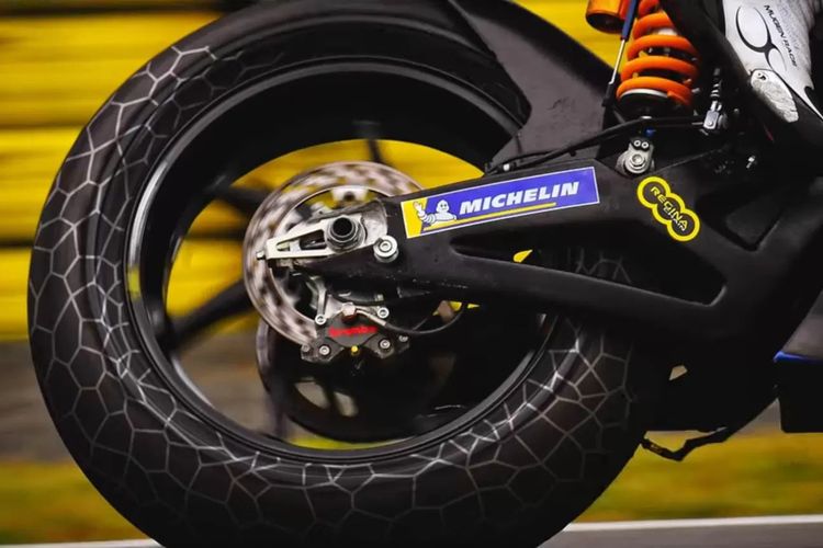 Ban balap Michelin untuk MotoE dengan 46 persen bahan yang berkelanjutan