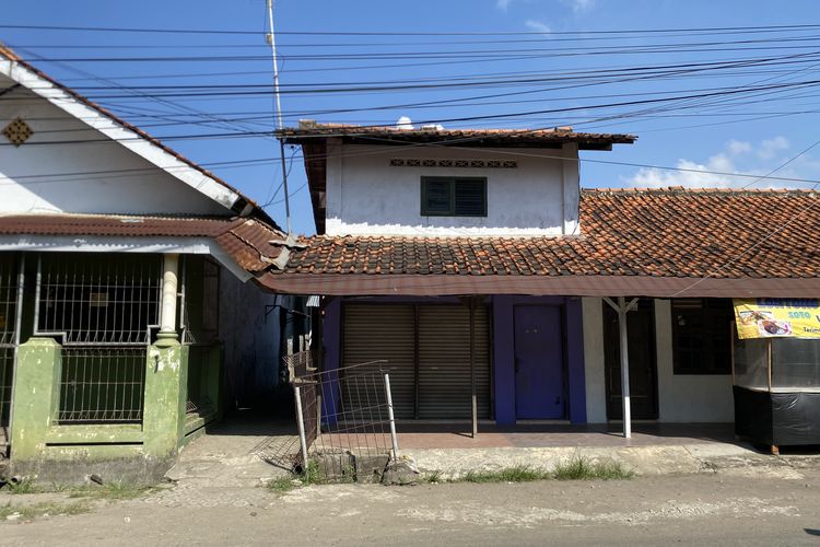 Kesaksian Warga Saat Polisi Cek Ruko Korban Budi, Disebut Priyo Jadi TKP Awal Pembunuhan Sekeluarga Indramayu