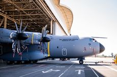 Foto-foto A400M TNI AU Keluar dari Hanggar Pengecatan Pabrik di Spanyol