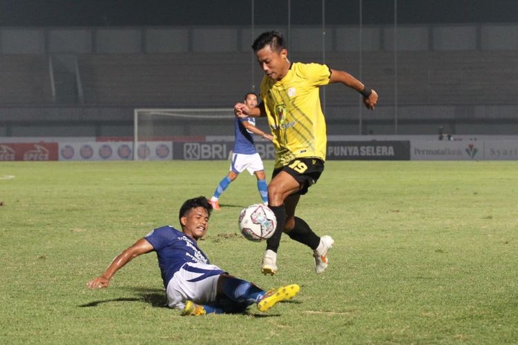 Laga Persib Vs Barito Putera pada lanjutan Liga 1 musim 2021-2022 di Stadion Indomilk Sport Center, Tangerang, Sabtu (4/9/2021) malam WIB.