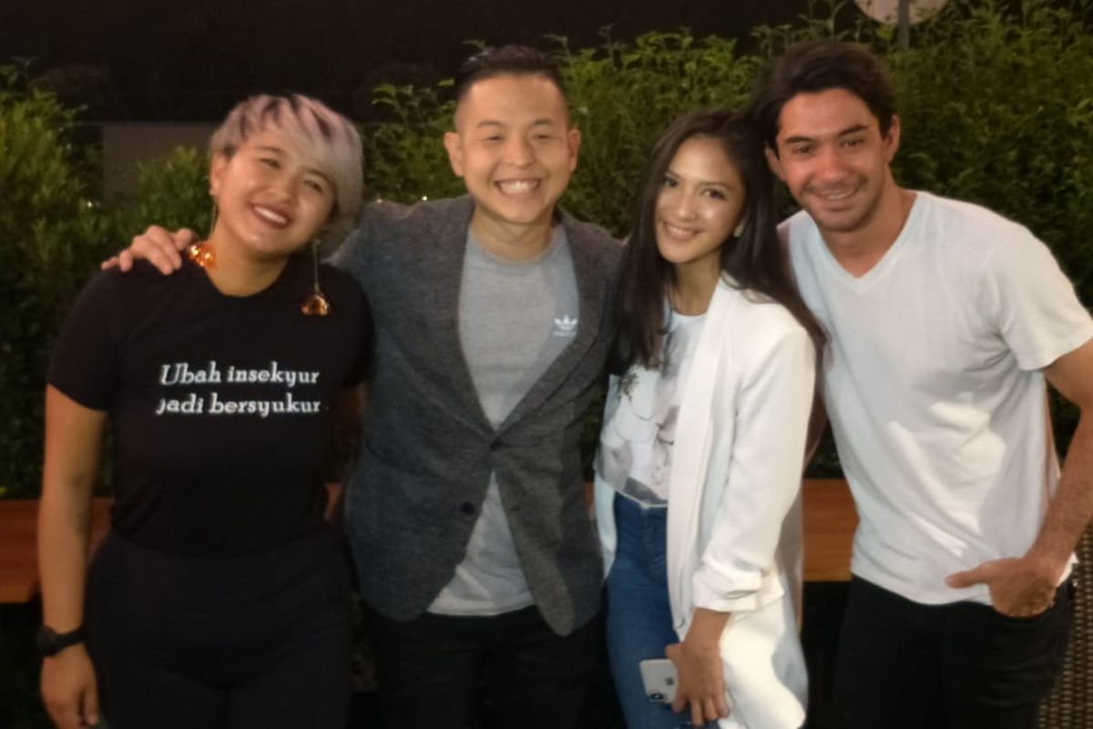 Ernest Prakasa, Meira Anastasia, Jessica Milla dan Reza Rahadian dalam jumpa pers perkenalan pemeran Imperfect, di kawasan Pondok Indah, Jakarta Selatan, Kamis (20/6/2019).