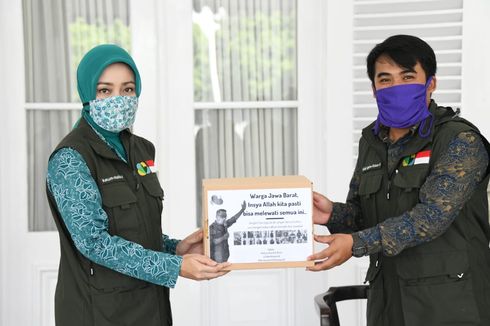 Terdampak Covid-19, Guru Ngaji di Jabar Dapat Paket Sembako 