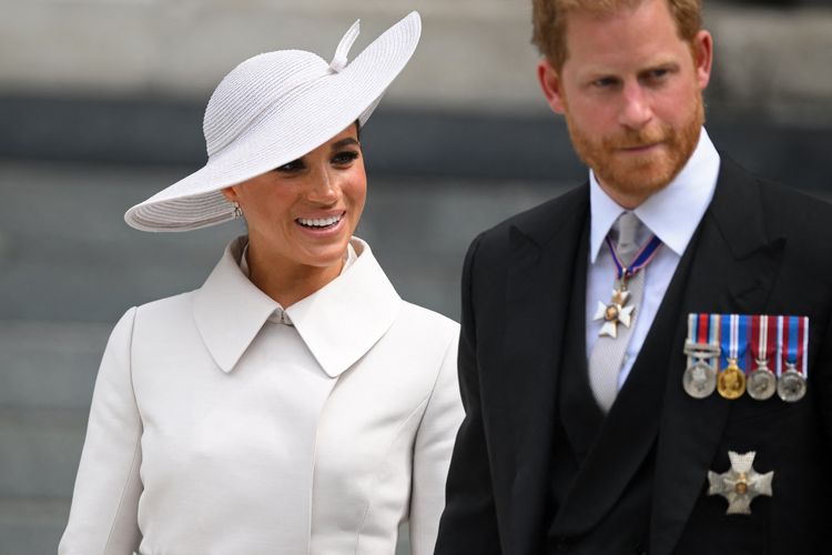 Harry-Meghan Pulang ke Inggris Usai 6 Tahun, Trump Beri Komentar Pedas