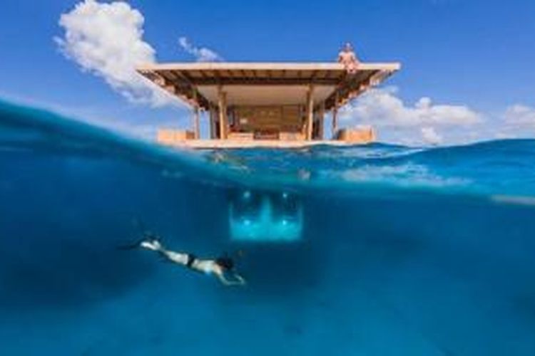 Manta Resort yang berada di Kepulauan Zanzibar, Tanzania ini menawarkan seluruh sensasi yang tidak terdapat di hotel daratan.
