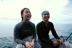 Menyelam di The Cracks Raja Ampat, Nikita Willy dan Suami Lihat Ikan Pari