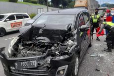 Diduga Rem Blong, Truk Tabrak Mobil di Tol JORR Kawasan Lenteng Agung