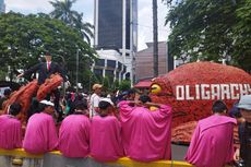 Mahasiswa-Buruh Demo di Patung Kuda, Bawa Boneka Gurita dan Pinokio Raksasa