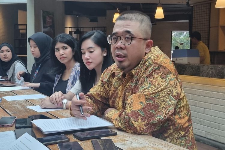 Perwakilan hukum Forum karyawan RITS Adi Sugiharto saat ditemui di Jakarta, Rabu (12/7/2023).