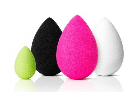 5 Cara Tuntas Membersihkan “Beautyblender”