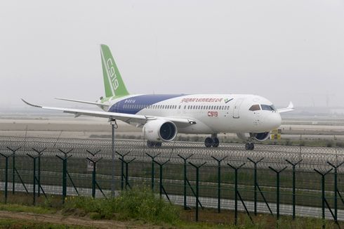 Pesaing Boeing dan Airbus Buatan China Siap Terbang Perdana