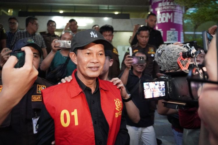 Jadi Tersangka Korupsi Pasar Cinde, Eks Walkot Palembang Harnojoyo Minta Maaf