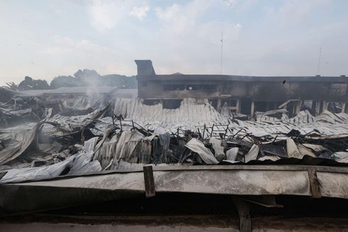 Lemahnya Mitigasi Kebakaran Sebabkan Gudang JNE Ludes Dilalap Api