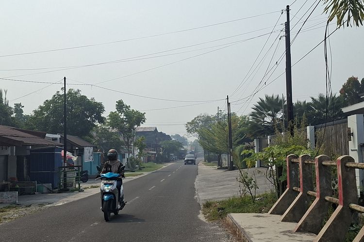 Kabut Asap di Palangka Raya Mulai Terlihat, Dipicu Maraknya Kebakaran Hutan dan Lahan