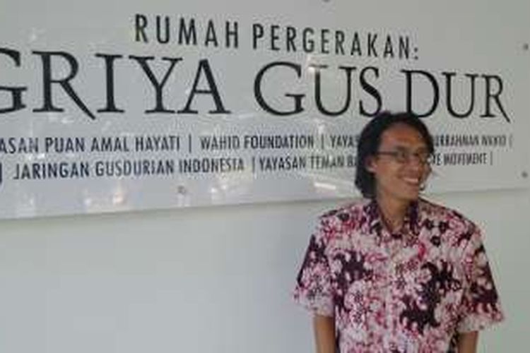 Mantan aktivis reformasi 1998, Muhammad Syafi' Ali atau yang biasa disapa Savicali, saat ditemui di Griya Gus Dur, Matraman, Jakarta Pusat, Kamis (19/5/2016).