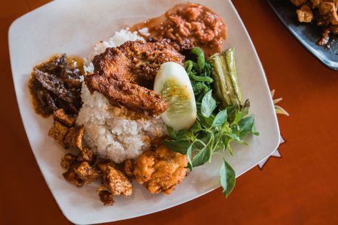 5 Tempat Makan di Sekitar Pantai Pandawa Bali