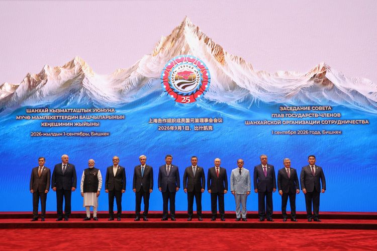 Xi Jinping Rangkul Rusia dan Iran, Sinyal Sanksi Trump Tak Mempan?
