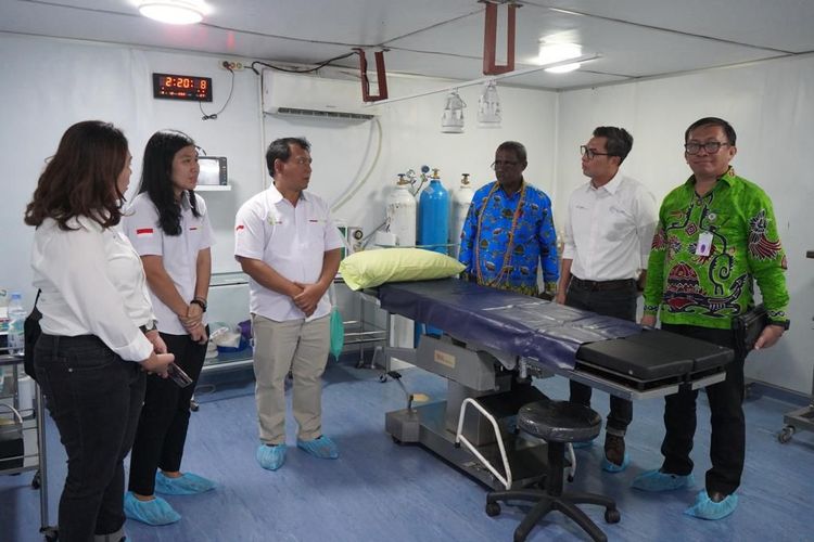 PT Pertamina International Shipping (PIS) dan Yayasan Dokter Peduli (doctorSHARE) menghadirkan Rumah Sakit Apung (RSA) Nusa Waluya II untuk melayani masyarakat di area Distrik Seget, Sorong, Papua Barat. 
