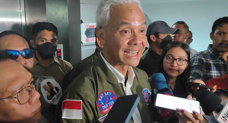 Saat Ganjar Terima Informasi Ada Dugaan Intimidasi ke Pensiunan TNI-Polri agar Tak Hadiri Acara Deklarasi...
