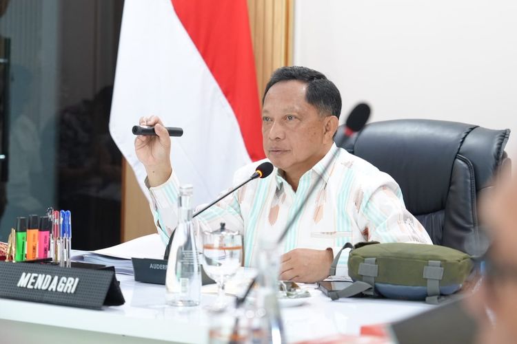 Kasatgas Tito Pantau Rehab-Rekon Pascabencana Sumatera, Minta K/L dan Pemda Segera Bergerak