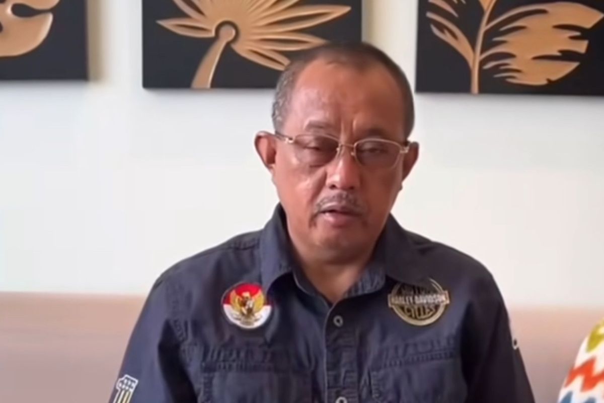 Wakil Walikota Surabaya Armuji dilaporkan pemilik CV Sentosa Seal ats dugaan pencemaran nama baik dan UU ITE, Kamis (10/4/2025)