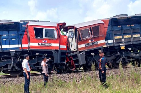 Kereta Tabrakan di Lampung Dievakuasi, Perjalanan ke Palembang Kembali Dibuka