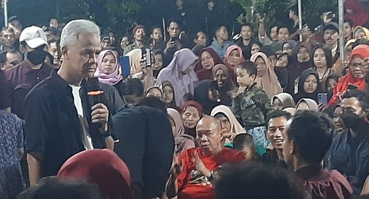 Warga Mengeluh Tidak Ada Akses Internet, Ganjar: Proyek BTS Jangan Dikorupsi