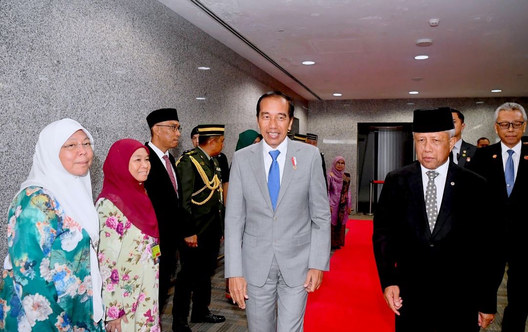 Jokowi Tiba di Brunei Darussalam, Bakal Hadiri Pernikahan Pangeran Abdul Mateen