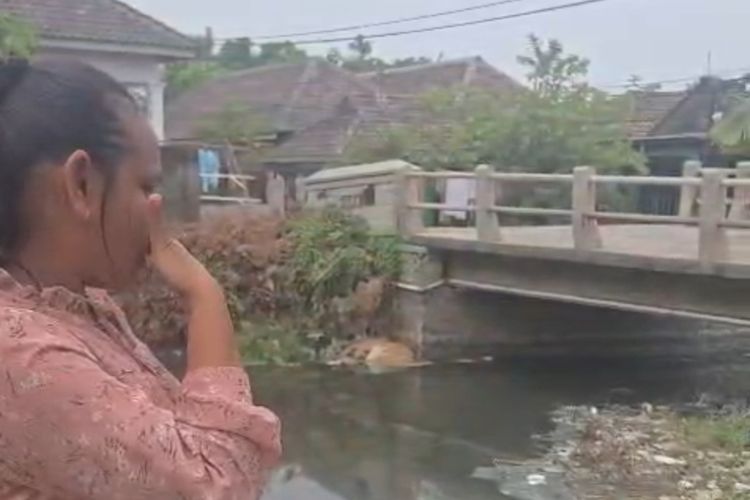 Limbah Pabrik Cemari Sungai di Pasuruan, Warga Keluhkan Bau Menyengat