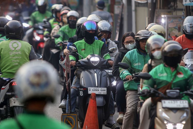 Pengangguran Turun, Tapi 38,42 Juta Warga Masih Kerja Paruh Waktu